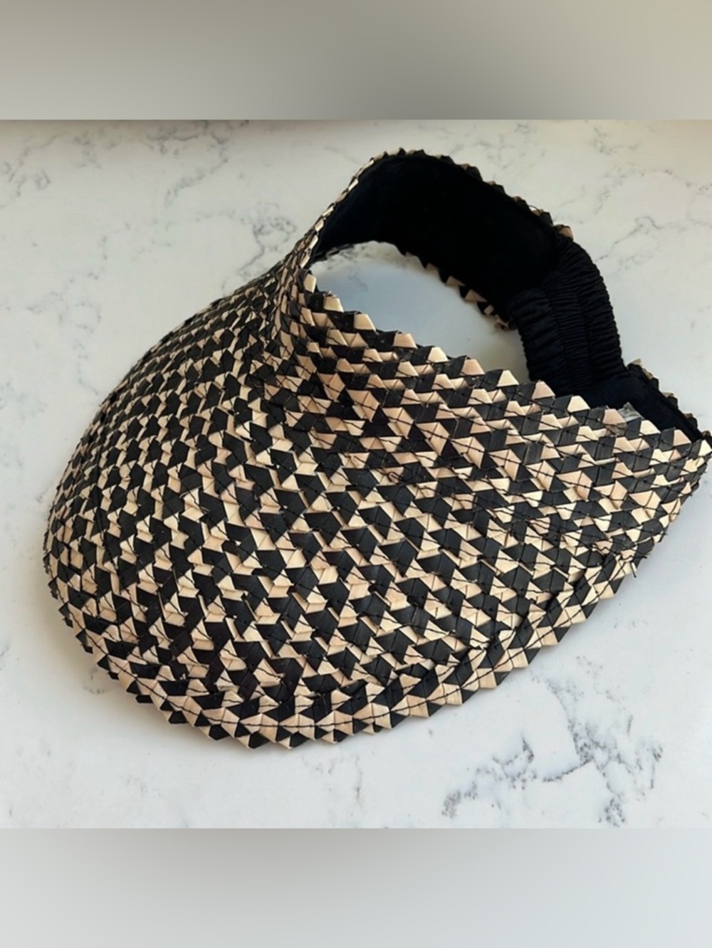 VGUC Free People Elastic Black and Tan Woven Straw Visor